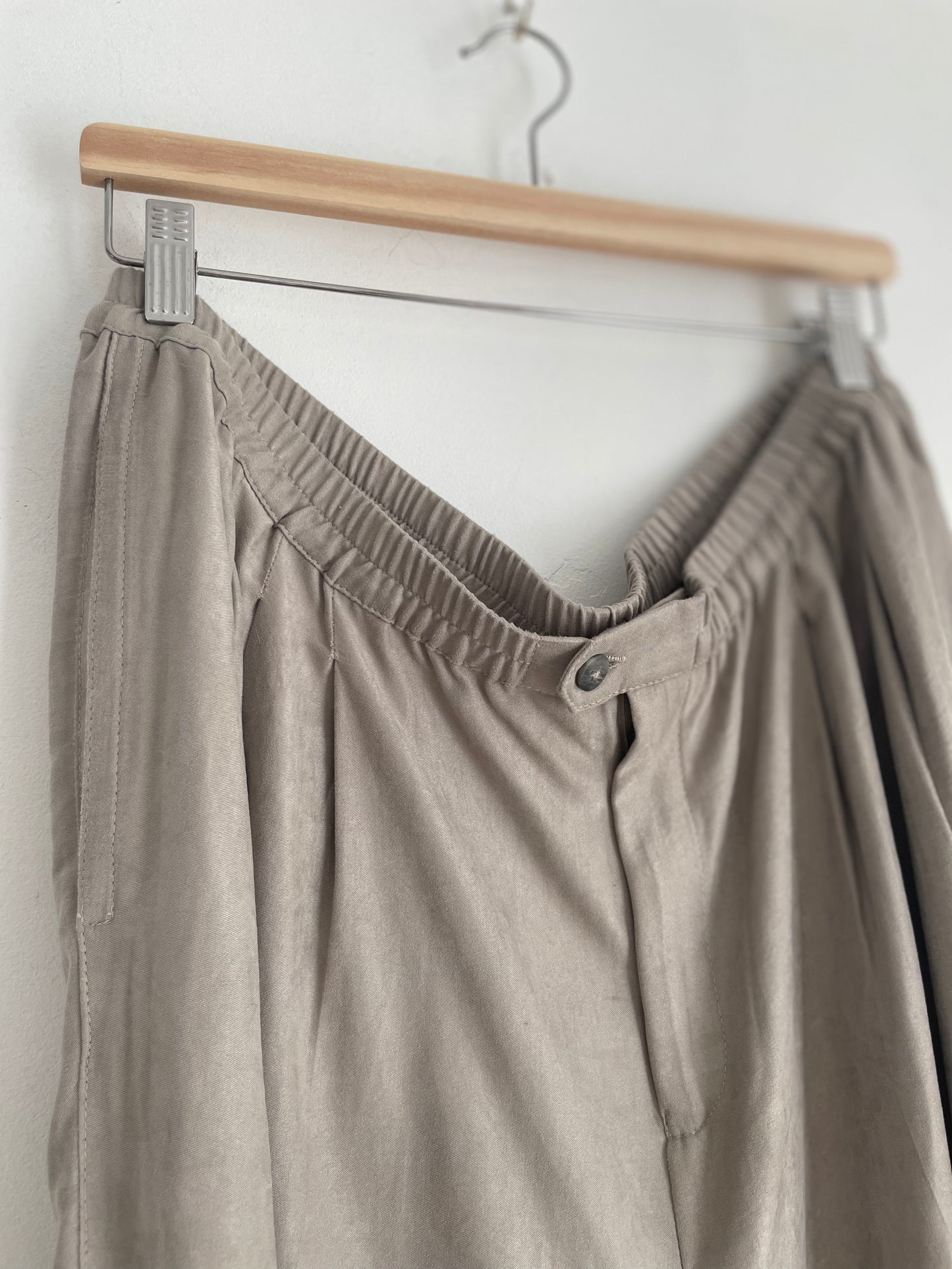 Taupe Stretchy Pant | Plus 38”-40”