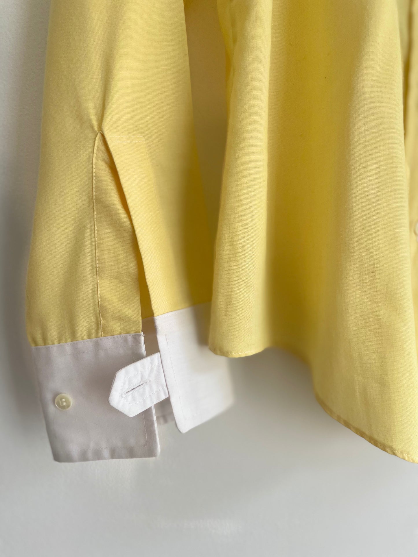 Canary Fitted Button Up | Small