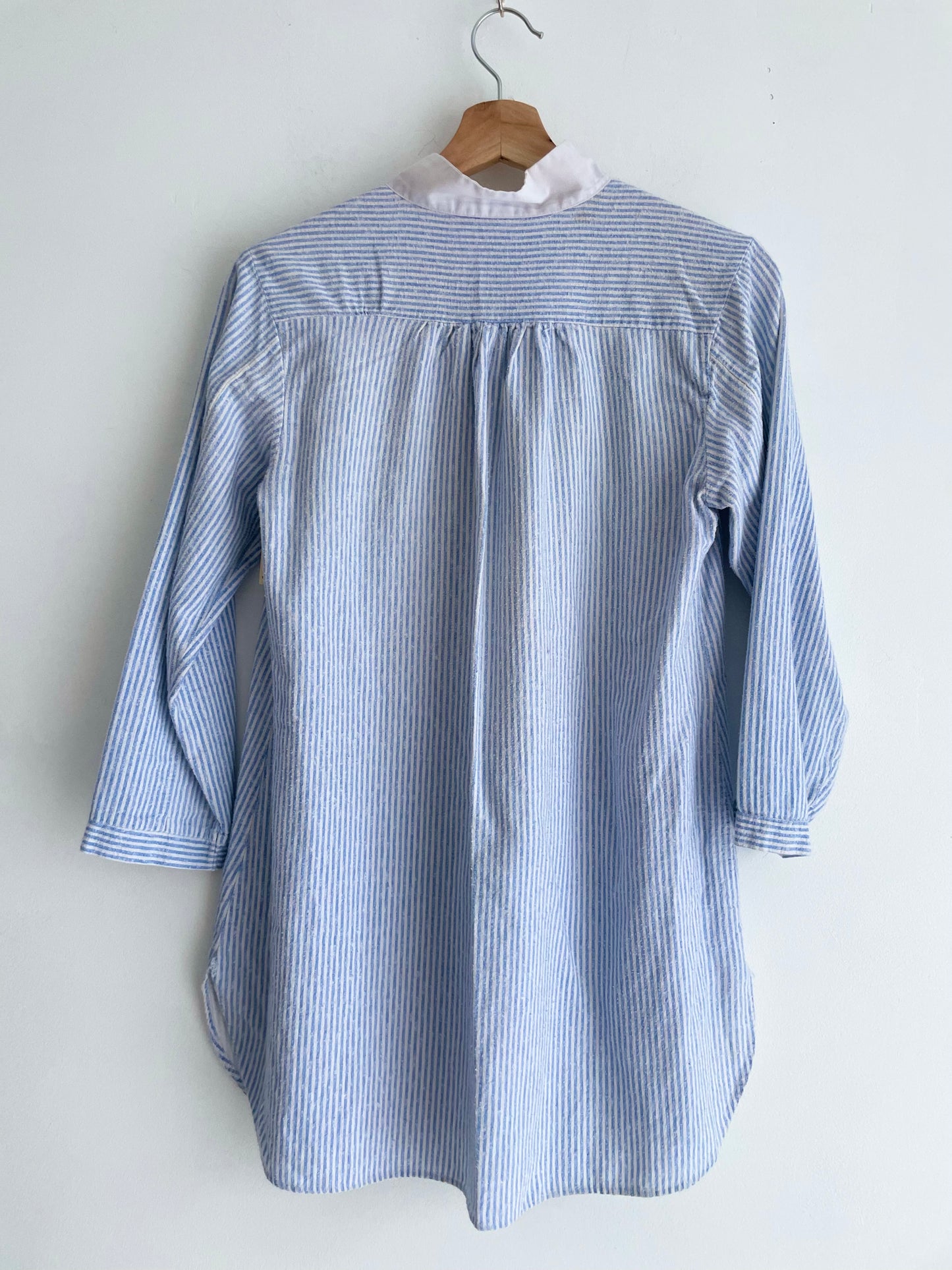 Vintage Sleep Shirt | Medium-Large